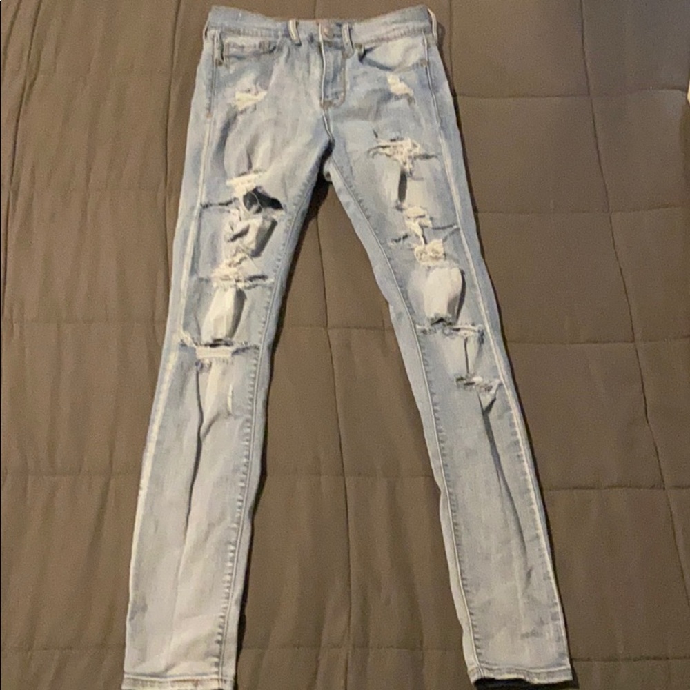 Ripped jeans